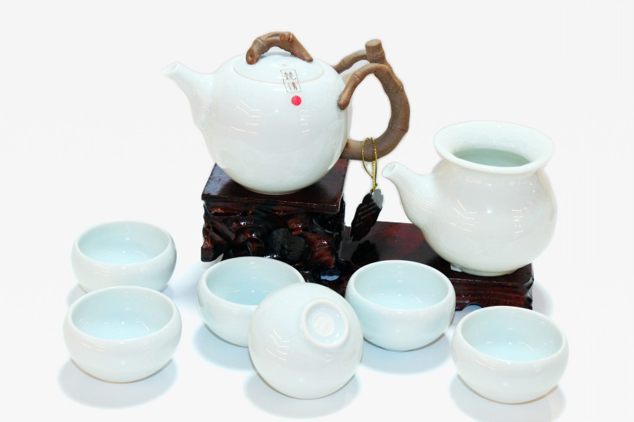 (05976)陆宝  镜清节趣茶组9件式 (青瓷冰裂)